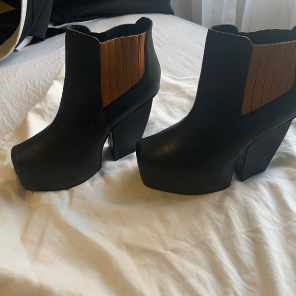 Messeca Anckle boots size 6.5 NEW - Picture 3 of 5